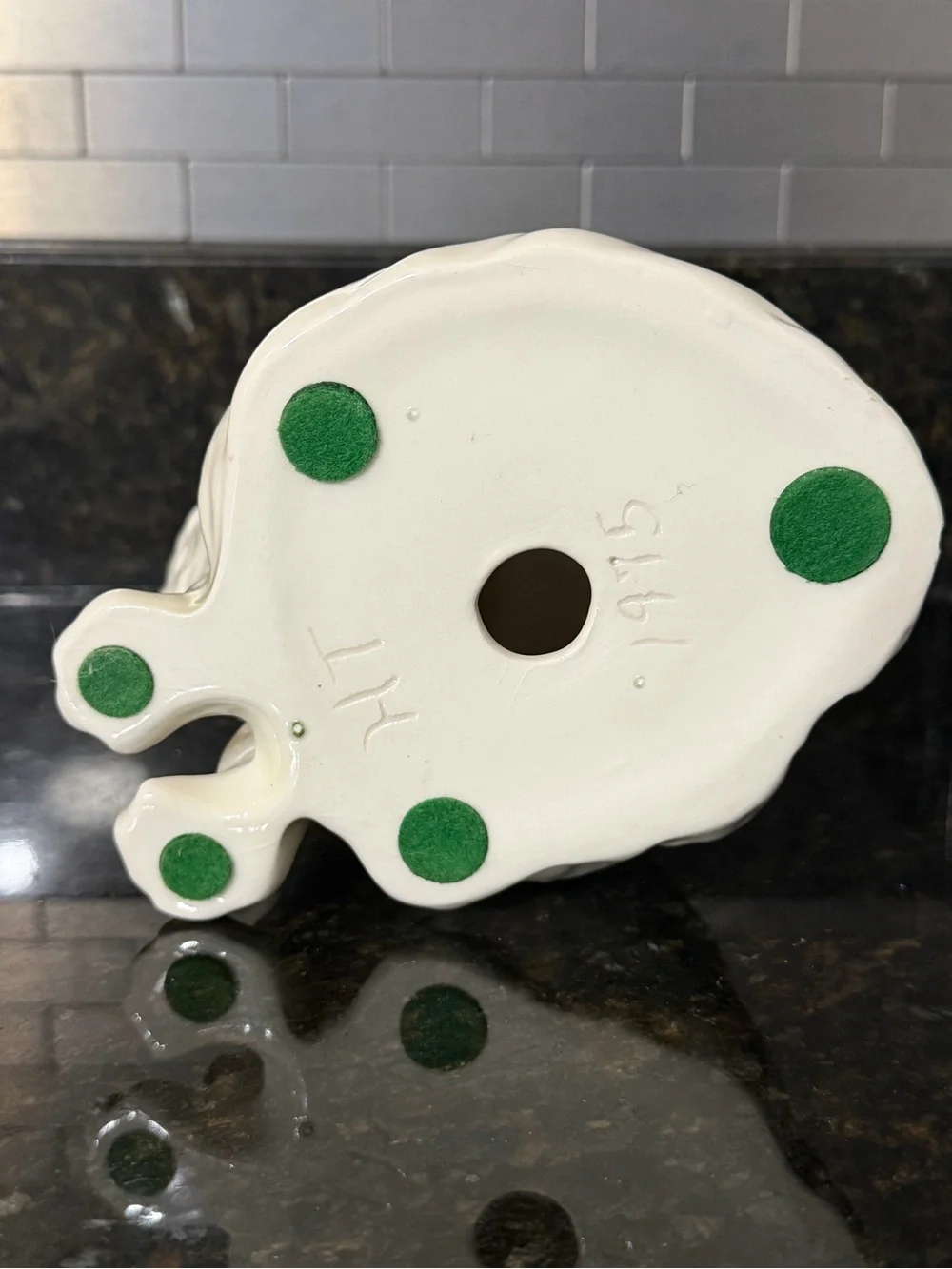 Vintage 1975 White Ceramic Cat Figurine Green Eyes